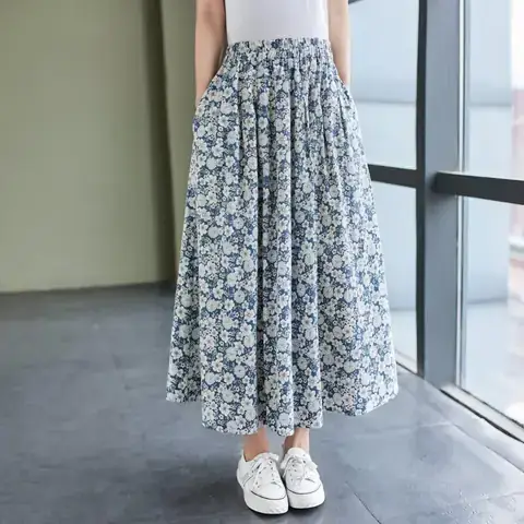 Phối Đồ Công Sở: Chân Váy Dài Nên Đi Giày Gì Để Tôn Dáng Và Chuyên Nghiệp?