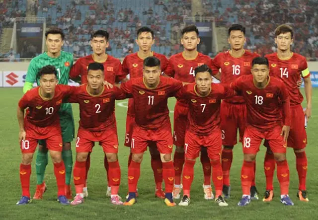 Đánh Giá Chi Tiết: Chiếc Giày Vàng Bóng Đá Nam Sea Games 30