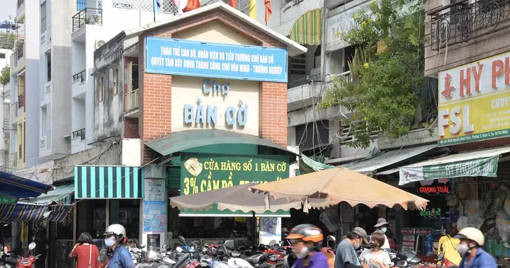 Top 10 Mua Bán Giày Đá Banh Cũ Uy Tín, Chất Lượng Nhất Hiện Nay