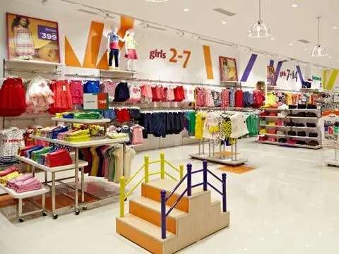 Top 5 Xưởng Chuyên Đóng Quầy Kệ Shop Giày Dép Phay Xước Uy Tín Nhất 2026