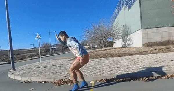 Clip Người Đàn Ông Mang Giày Cao Gót: Câu Chuyện Văn Hóa, Thời Trang Và Sự Phá Vỡ Định Kiến