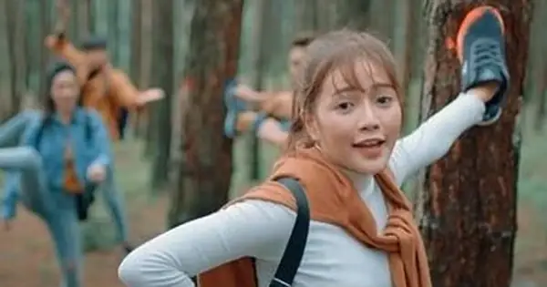 Đánh Giá Chi Tiết Về Các Clip Quảng Cáo Giày Biti's Quay Tại Đà Lạt