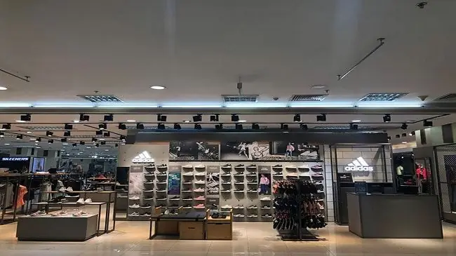 Top 9 Cửa Hàng Giày Adidas Chính Hãng Uy Tín Nhất Tại Tp.hcm