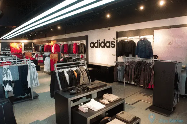 Top 9 Cửa Hàng Giày Adidas Chính Hãng Uy Tín Nhất Tại Tp.hcm