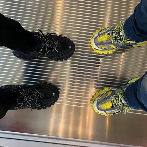 Review Chi Tiết Giày Balenciaga Rep 1:1 Giá Bao Nhiêu? Có Đáng Mua?