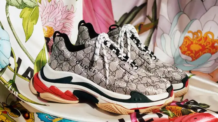 Review Chi Tiết Giày Balenciaga Triple S: Giá Chính Hãng, Chất Lượng & Lựa Chọn Thay Thế