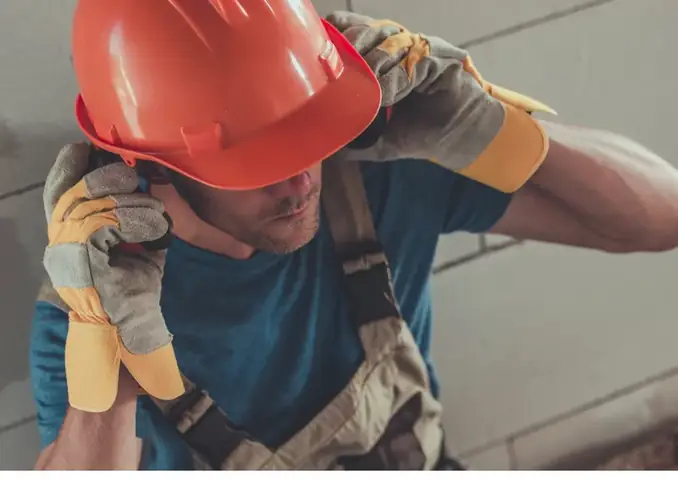 Cẩm Nang Toàn Diện Về Giày Bảo Hộ Lao Động: Từ Khái Niệm, Công Năng Đến Các Lưu Ý Quan Trọng