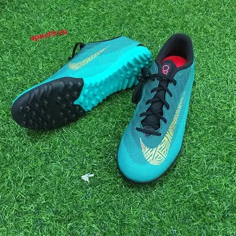 Top 5+ Mẫu Giày Bóng Đá Nike Chính Hãng Tại Hà Nội Phải Có Trong Tủ Đồ Của "phù Thủy Sân Cỏ"