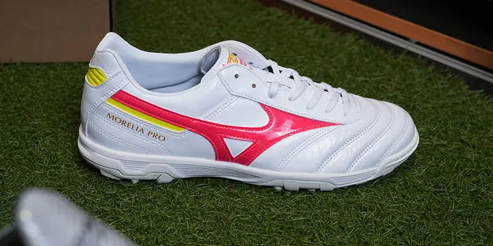 Top 5 Giày Đá Bóng Sân Cỏ Nhân Tạo Mizuno Bán Chạy Nhất Năm 2025