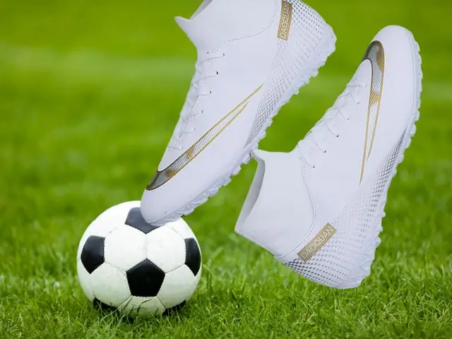 Top 5+ Giày Đá Bóng Nike Cao Cổ Trẻ Em Tốt Nhất & Kinh Nghiệm Chọn Mua