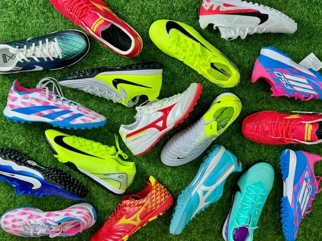 Top 10+ Mẫu Giày Đá Sân Cỏ Nhân Tốttốt Nhất & Lời Khuyên Chọn Lựa Chi Tiết