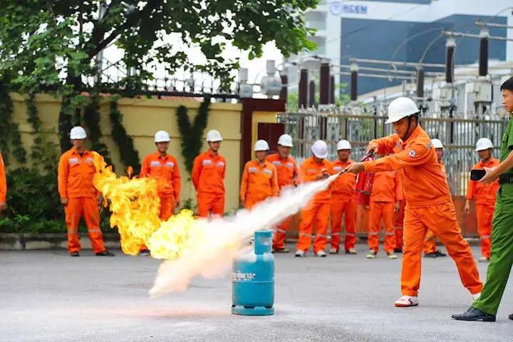 Biti's Hunter: Đánh Giá Chi Tiết Giày Thể Thao Việt Chất Lượng Cao