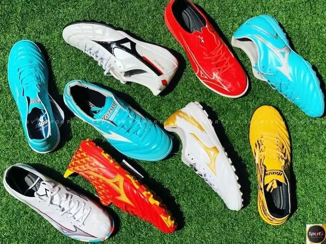 Top 5 Giày Đinh Đá Bóng Sân Cỏ Tự Nhiên Giá Rẻ Tốt Nhất Hiện Nay