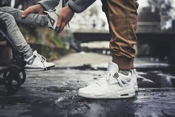 Bảng Giá Giày Jordan 4 Chính Hãng Và Các Bản Replica Chất Lượng Cao