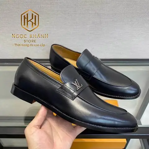 Top 5 Mẫu Giày Louis Vuitton Nam Phổ Biến & Bảng Giá Chi Tiết 2024