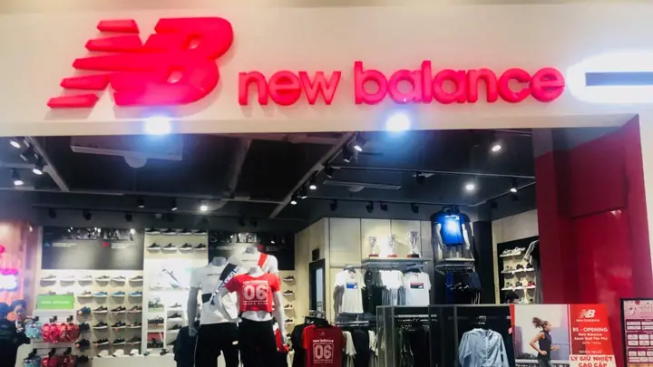Top 5 Mẫu Giày New Balance Nam Chính Hãng Tại Hà Nội Đáng Mua Nhất Năm 2026