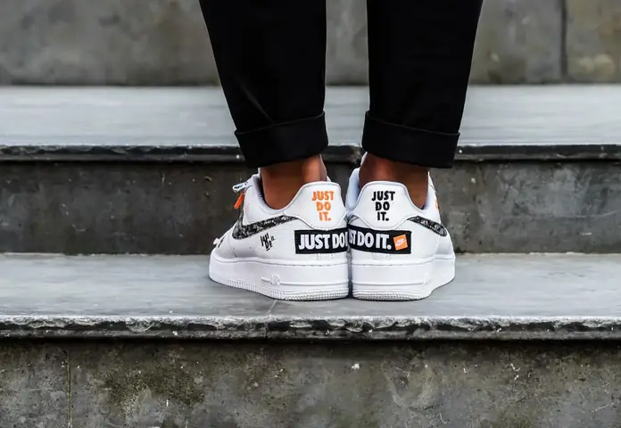 Review Chi Tiết Giày Nike Air Force 1 Low Just Do It: Đánh Giá Chân Thực Từ Chất Lượng Đến Phong Cách