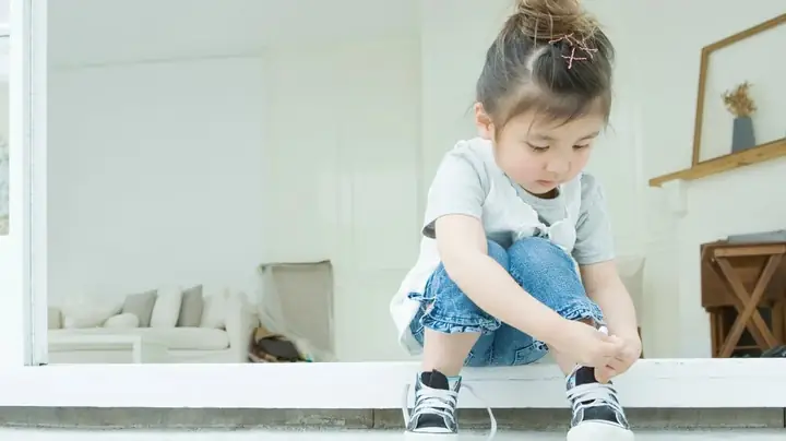 Size 33 Giày Bao Nhiêu Cm? Bảng Quy Đổi Chi Tiết Và Hướng Dẫn Chọn Size Chuẩn