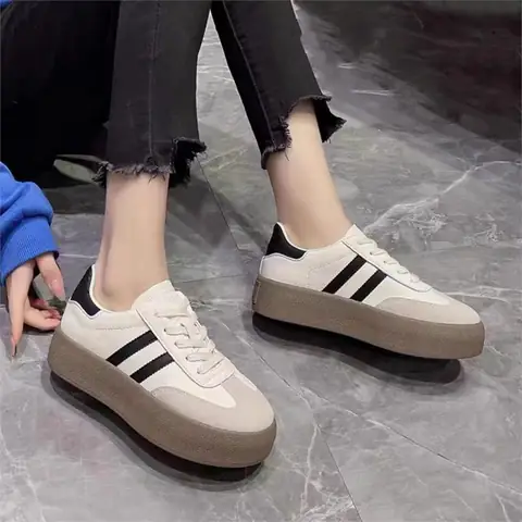 Top 10 Giày Thể Thao Nữ Đế Cao Hàn Quốc: Phối Đồ Đẹp, Năng Động Và Sang Chảnh