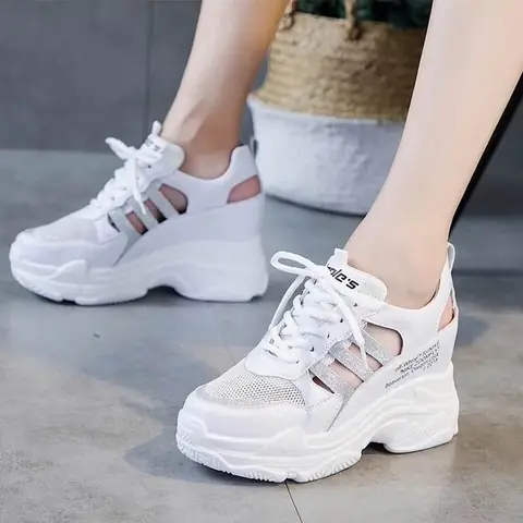 Top 10+ Giày Thể Thao Nữ Đế Cao Hàng Hiệu Cao Cấp, Phong Cách Nhất