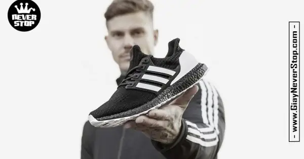 Đánh Giá Chi Tiết Giày Ultra Boost 4.0: Giá Cả, Hiệu Năng Và Hướng Dẫn Chọn Size Chuẩn