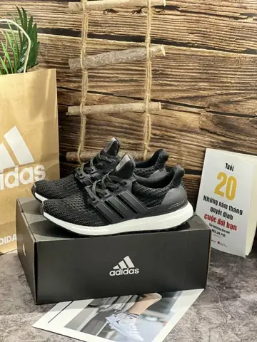 Đánh Giá Chi Tiết Giày Ultra Boost 4.0 Rep 1 1: Giải Pháp Thay Thế Hoàn Hay "cái Bẫy" Chất Lượng?
