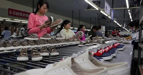 Top 10 Cửa Hàng Giày Việt Nam Xuất Khẩu Tại Đà Nẵng Uy Tín, Chất Lượng Nhất