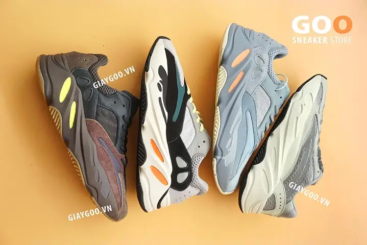 Đánh Giá Chi Tiết Giày Yeezy 700: Giá Bao Nhiêu Và Có Đáng Mua?