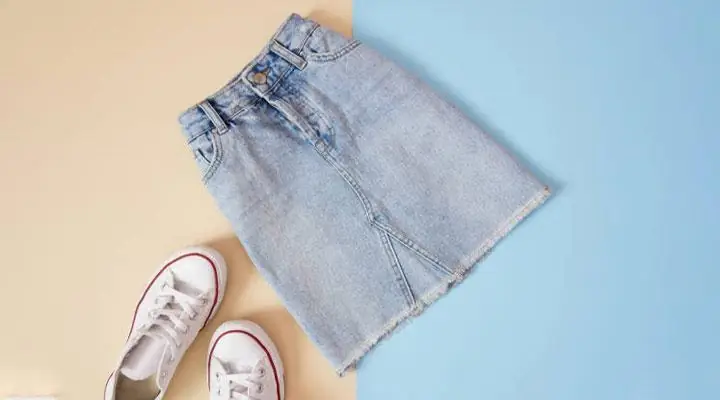 Phối Đồ Với Váy Chữ A: Chọn Giày Nào Để Tôn Dáng Và Nâng Tầm Phong Cách?