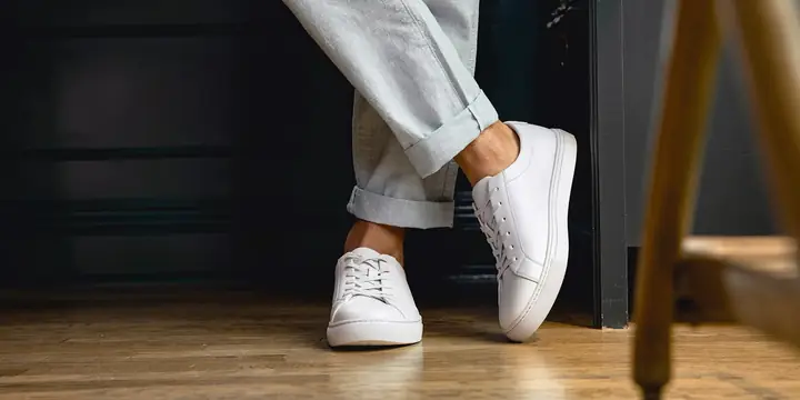 Top 7 Kiểu Giày Không Thể Thiếu Cho Tủ Đồ Phái Đẹp: Cẩm Nang Phối Đồ Thanh Lịch