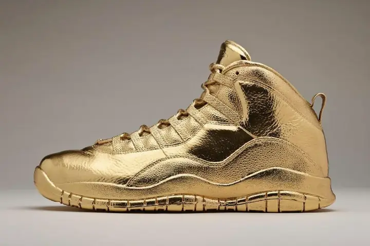 Top 15 Đôi Giày Sneaker Đắt Nhất Thế Giới: Sự Thật Đằng Sau Mức Giá Triệu Đô