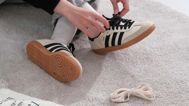 Top 15+ Mẫu Giày Sneaker Hot Nhất Hiện Nay Phải Có Trong Tủ Đồ