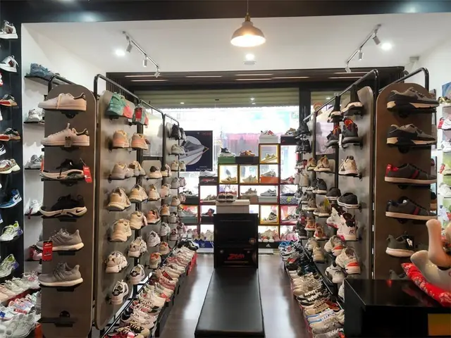Top 7 Shop Giày Replica Uy Tín Nhất Tại Hà Nội (cập Nhật 2024)