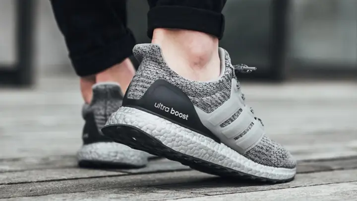 Phân Biệt Giày Adidas Ultra Boost Thật Giả: Cẩm Nang Toàn Diện Từ A-z