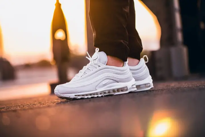 Phối Đồ Với Giày Nike Air Max Nam: 10+ Ý Tưởng Mix & Match Đỉnh Cao