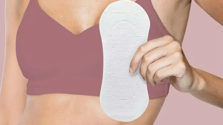 Khám Phá Mẹo Dùng Băng Vệ Sinh Lót Giày: Bí Quyết Chống Thấm, Kháng Ẩm Của Quân Đội