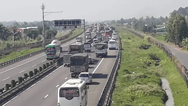 Những Hệ Lụy Khôn Lường Khi Lạm Dụng Giày Cao Gót Đối Với Sức Khỏe