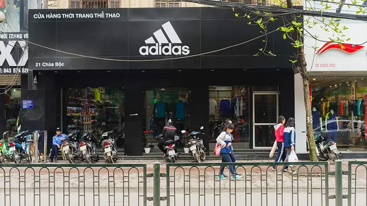 Đánh Giá Chi Tiết Các Xưởng Sản Xuất Giày Adidas Tại Việt Nam: Lựa Chọn Nào Cho Bạn? Đánh Giá Chi Tiết Các Xưởng Sản Xuất Giày Adidas Tại Việt Nam: Lựa Chọn Nào Cho Bạn?