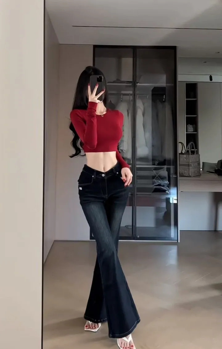 Áo croptop mix quần ống loe tôn dáng cực đỉnh