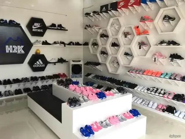 Top 5 Shop Giày Thể Thao Đẹp & Uy Tín Nhất Tại Buôn Ma Thuột