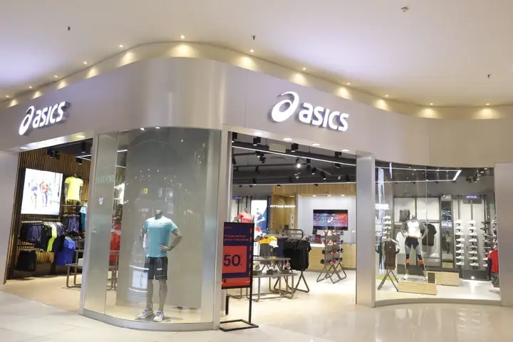 Top 5 Cửa Hàng Uy Tín Bán Giày Asics Gel Hoop V8 Chất Lượng