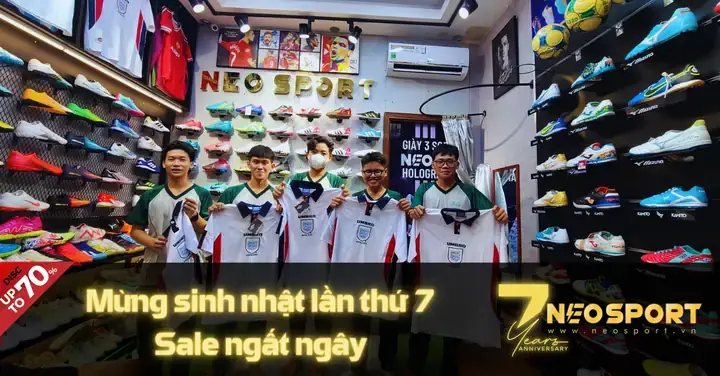 Đánh Giá Chi Tiết Top 10 Cửa Hàng Bán Giày Bóng Đá Ở Thủ Đức: Từ Cao Cấp Đến Giá Rẻ