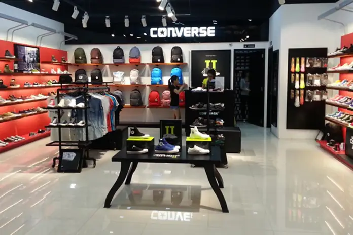 Cửa Hàng Giày Converse Quận 1 Hồ Chí Minh: Top 7 Địa Chỉ Mua Chính Hãng Uy Tín Nhất 2026