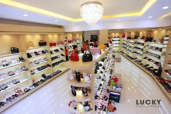 Đánh Giá Chi Tiết Cửa Hàng Giày Thời Trang Lucky Hai Phong: Uy Tín, Chất Lượng?