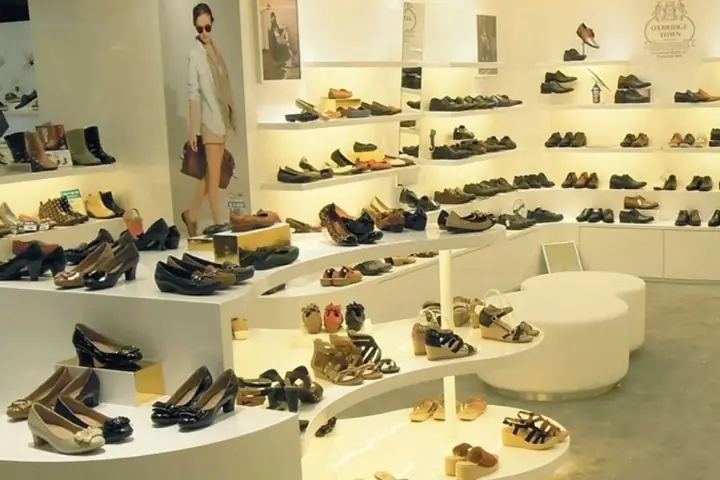 Top 7 Cửa Hàng Giày Việt Nam Xuất Khẩu Uy Tín Tại Hà Nội