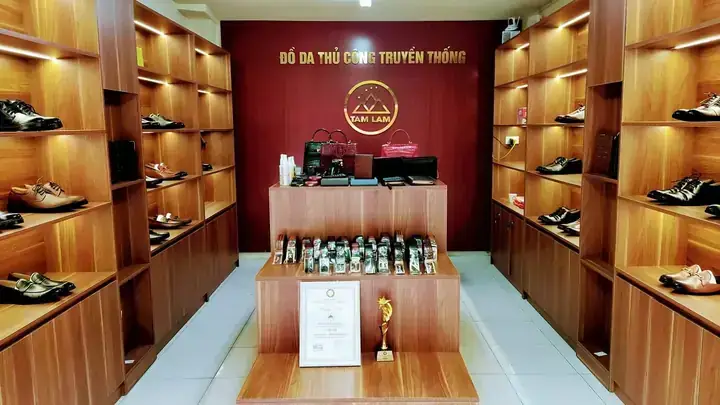 Top 8 Dịch Vụ Làm Đẹp Giày Da Lộn Uy Tín Nhất Tại Hà Nội
