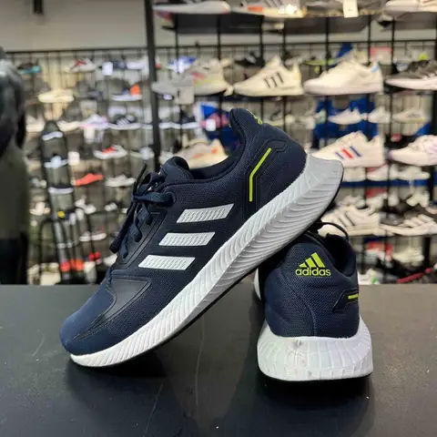 Top 5 Giày Adidas Chính Hãng Đã Qua Sử Dụng Đáng Mua Nhất