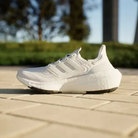 Top 10 Mẫu Giày Adidas Màu Trắng Nam Nữ Chính Hãng Phổ Biến Nhất