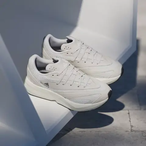 Top 5 Giày Adidas Nữ Trắng Ngôi Sao Thời Trang Được Ưa Chuộng Nhất