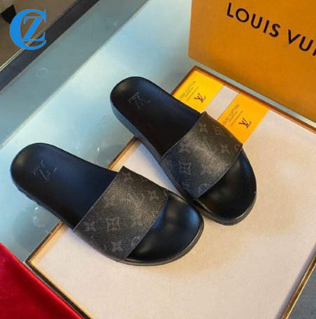 Giày dép Louis Vuitton nam chính hãng được chế tác thủ công tỉ mỉ